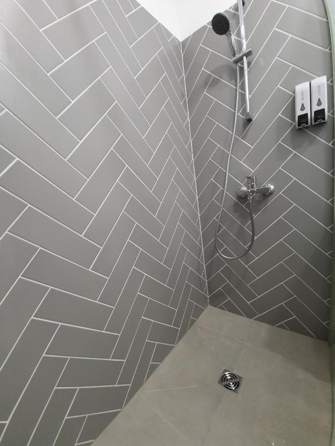 Oak House Apartments Каунас Екстер'єр фото
