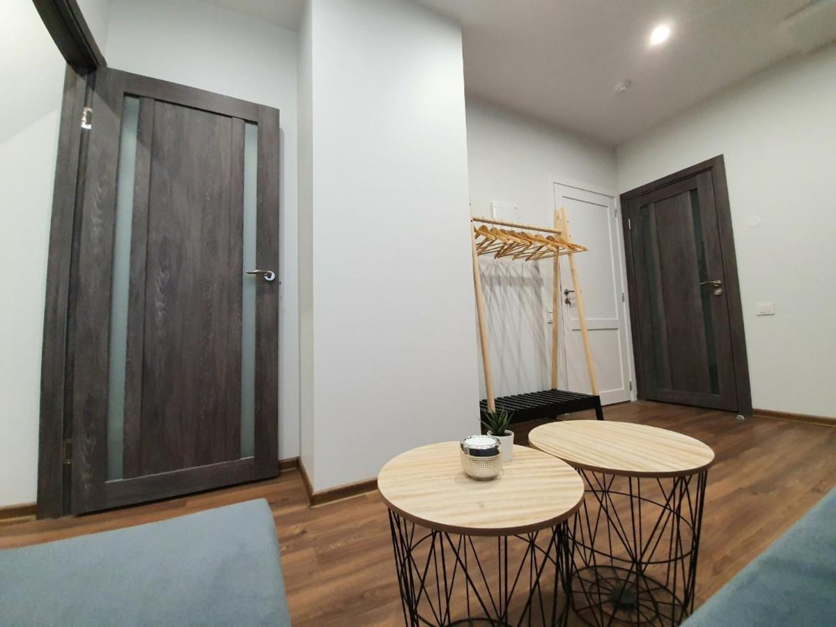 Oak House Apartments Каунас Екстер'єр фото