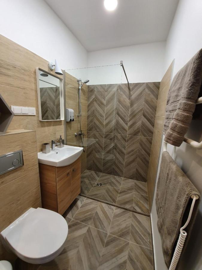 Oak House Apartments Каунас Екстер'єр фото