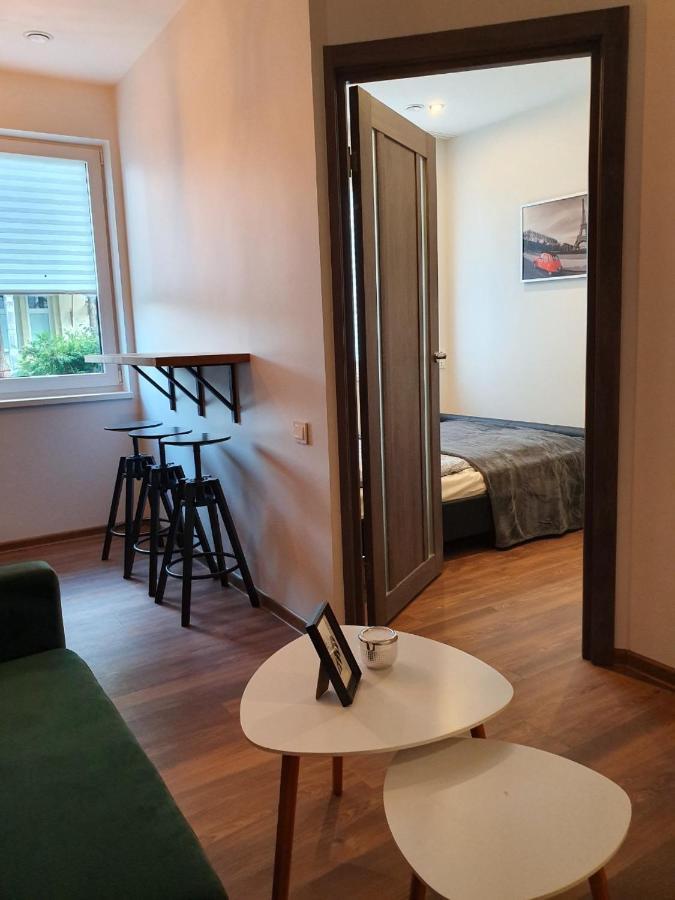 Oak House Apartments Каунас Екстер'єр фото