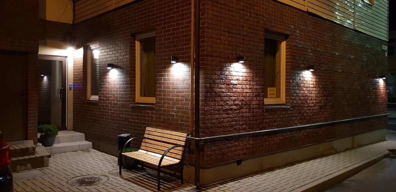 Oak House Apartments Каунас Екстер'єр фото
