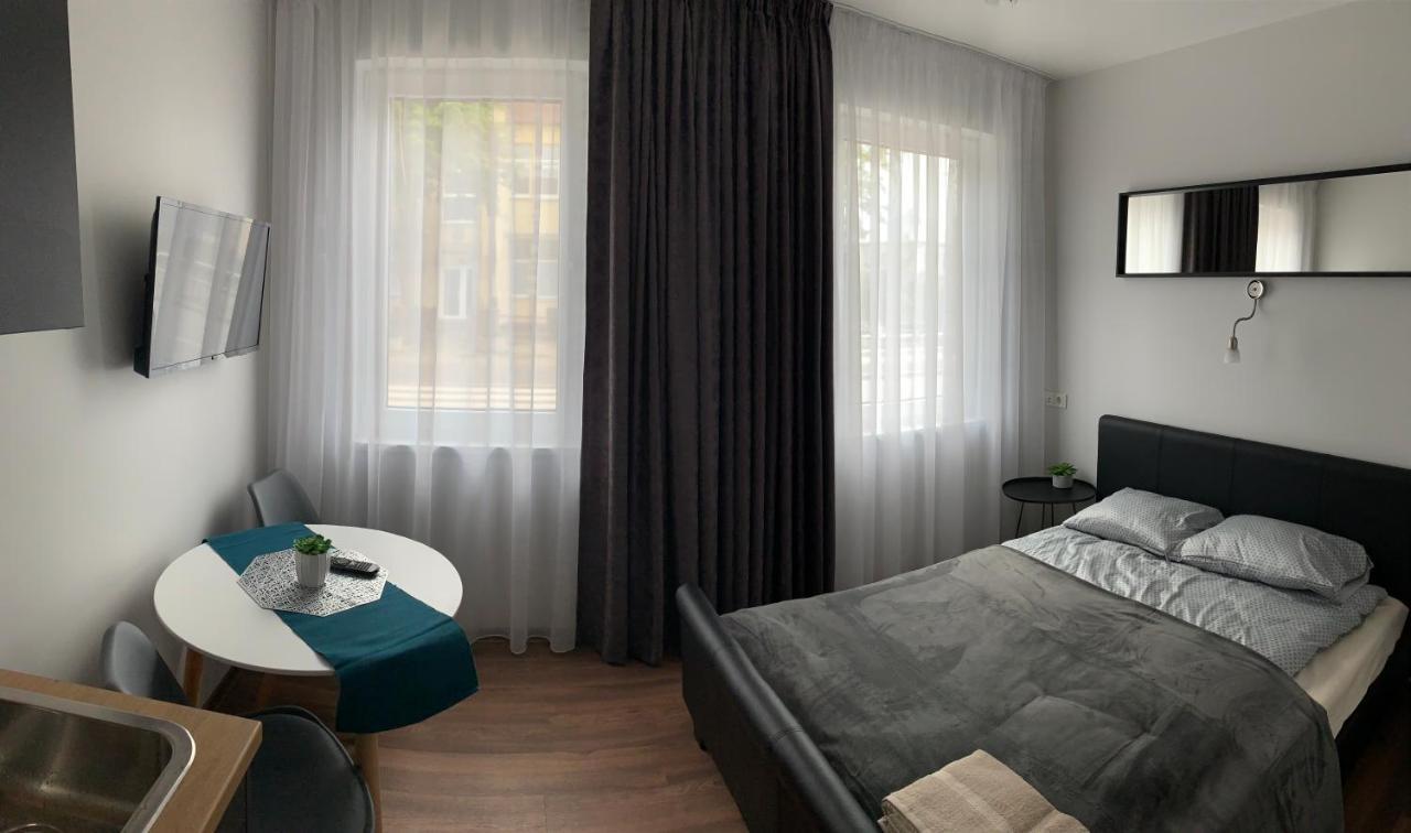 Oak House Apartments Каунас Екстер'єр фото