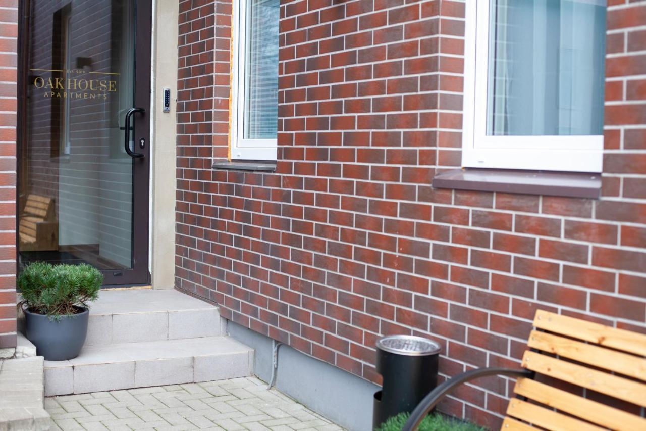 Oak House Apartments Каунас Екстер'єр фото